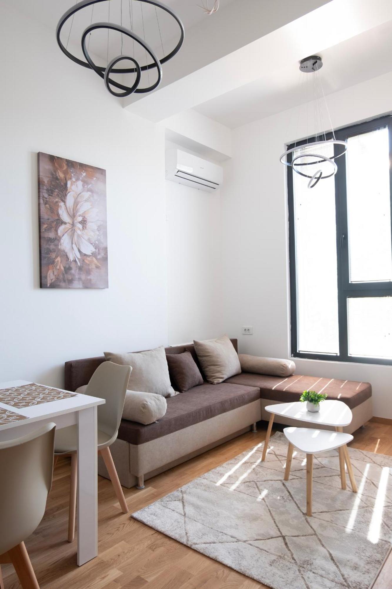 Home Art Apartments Skopje Esterno foto