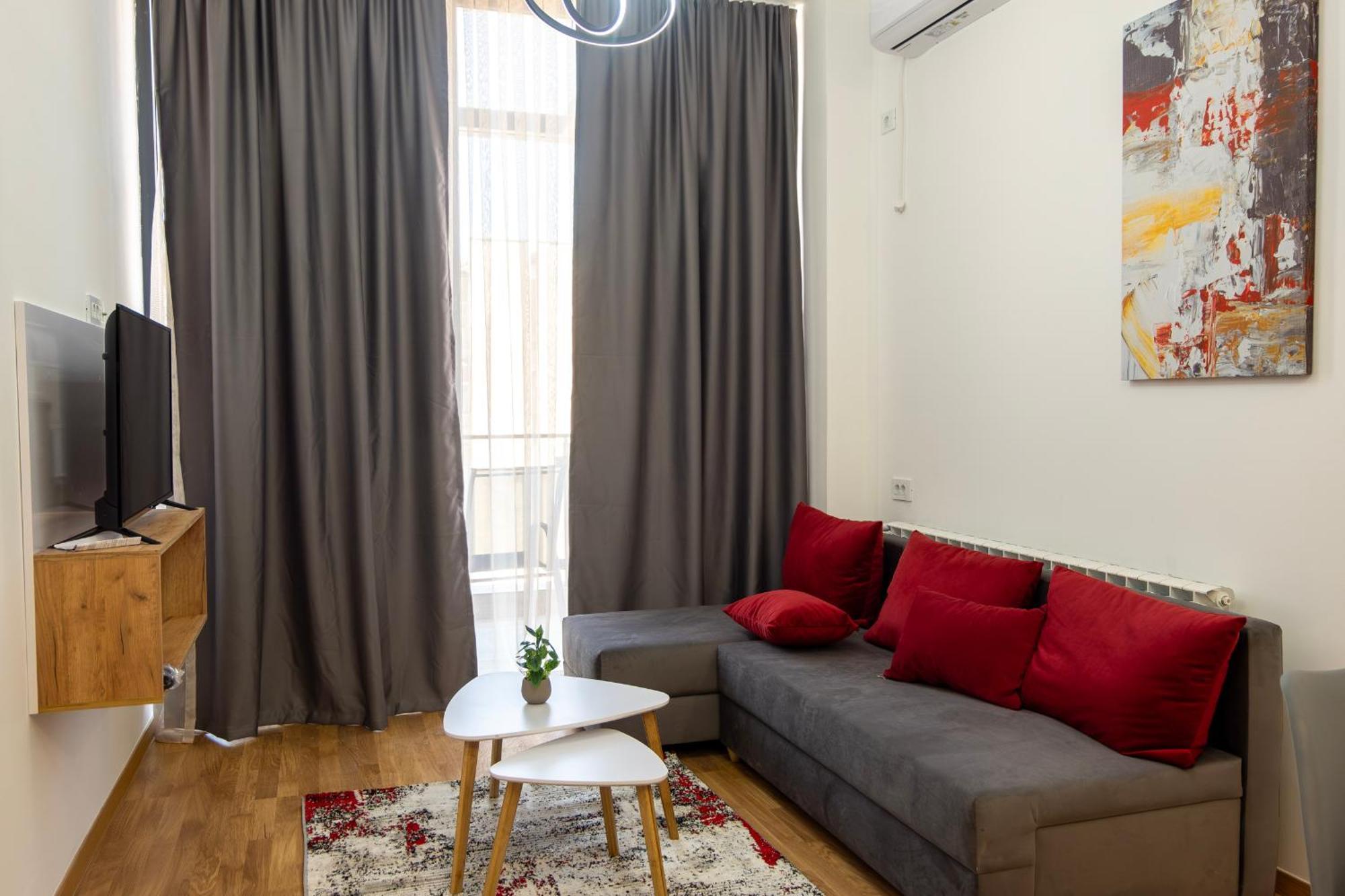 Home Art Apartments Skopje Esterno foto