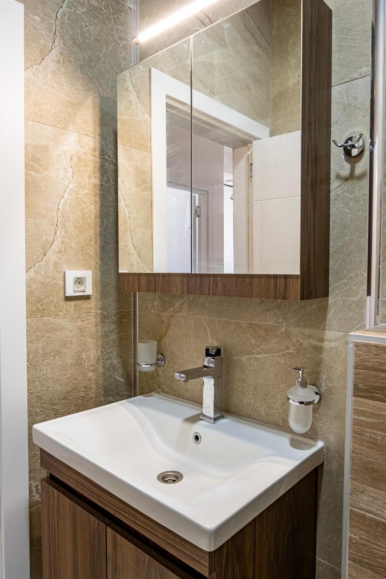 Home Art Apartments Skopje Esterno foto