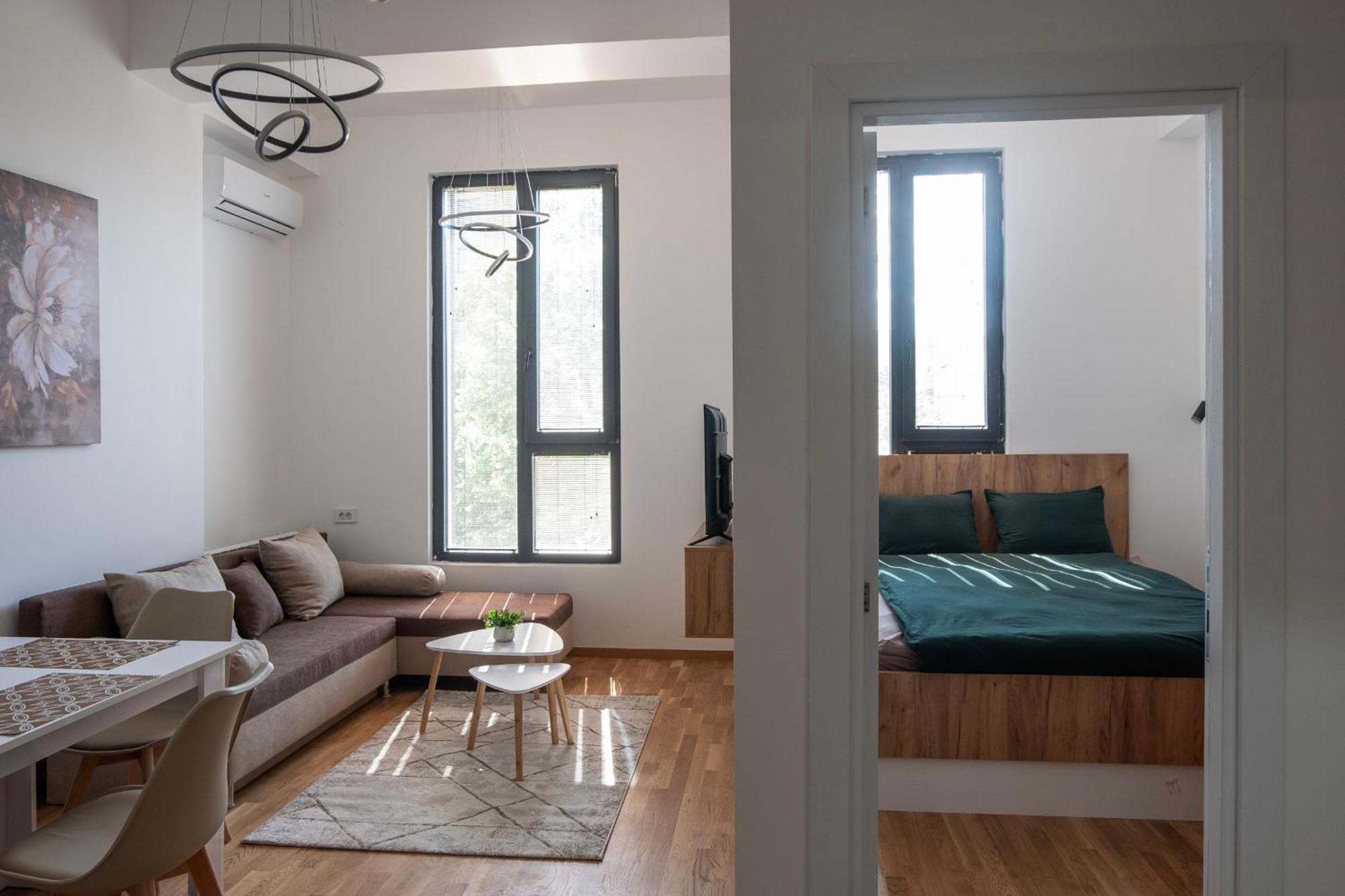 Home Art Apartments Skopje Esterno foto
